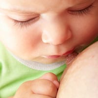 Overcome the challenges of breastfeeding with this essential advice